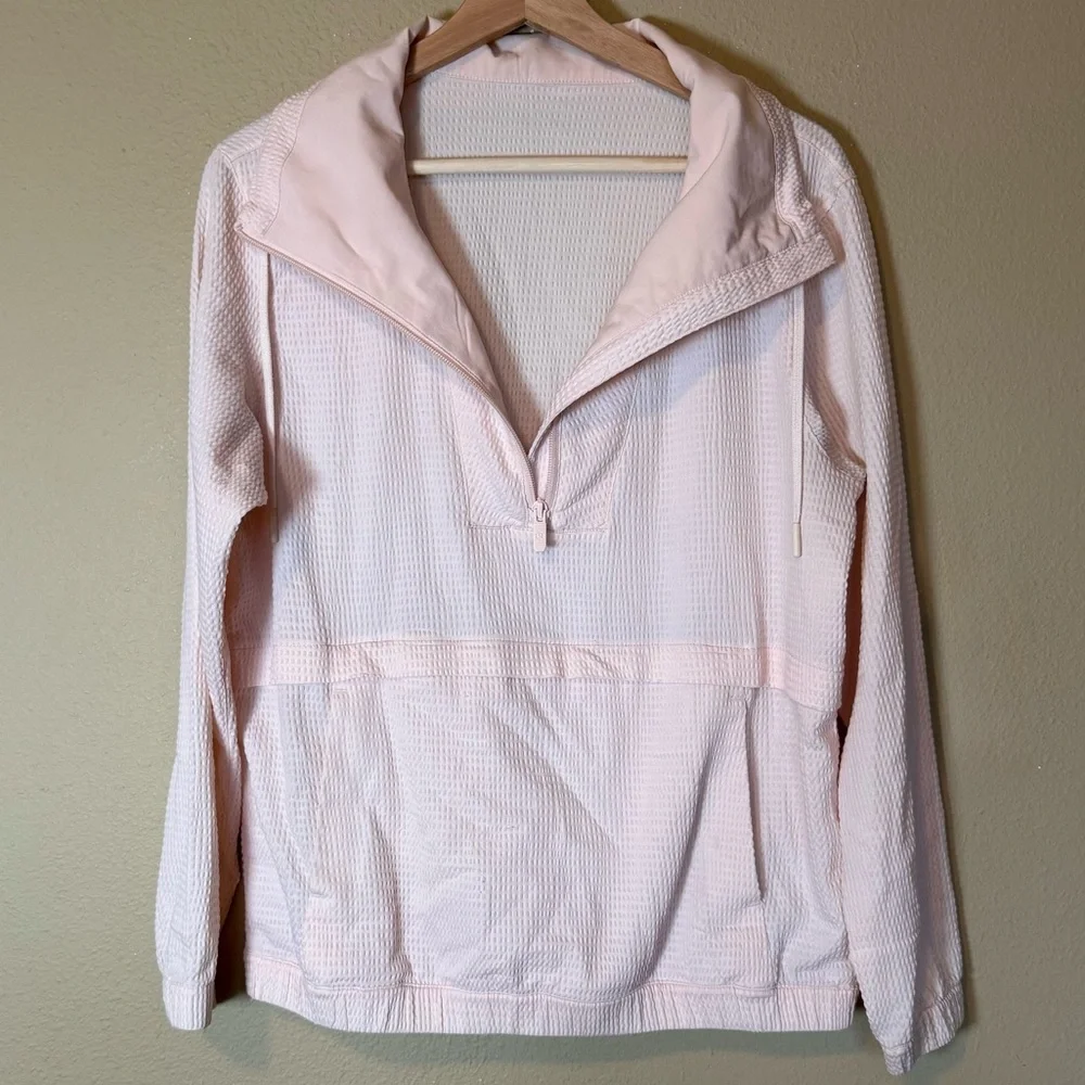 Lululemon Pack Light Packable Pullover in Porcelain Pink